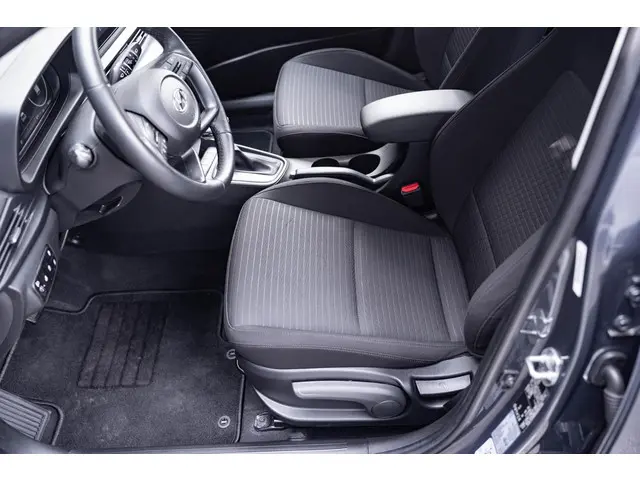 Hyundai i20 1.0 T-GDI Trend Mild Hybrid 2023 Benzine 27