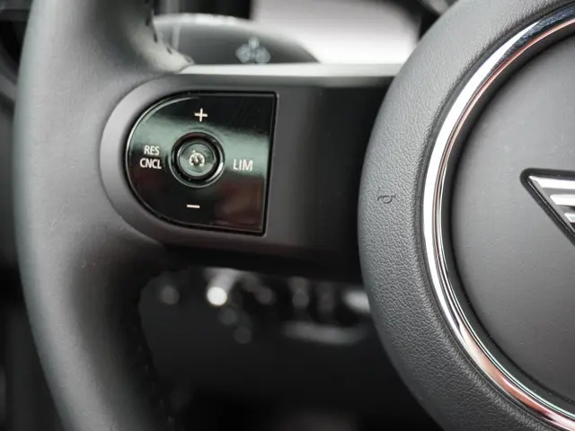 MINI Electric Camden Edition 33 kWh 2022 Elektrisch 20