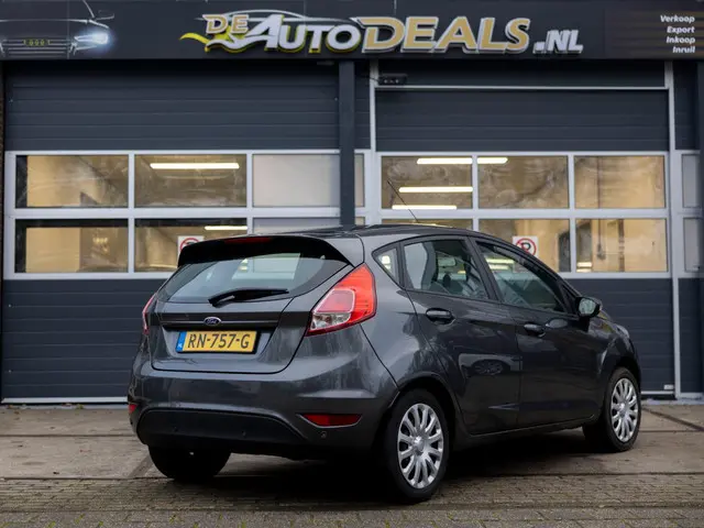 Ford Fiesta 1.0 White Edition AIRCO 2015 Benzine 7