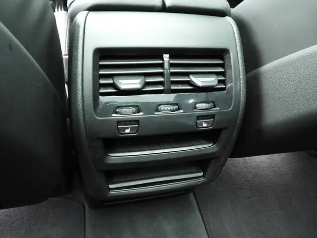 BMW X5 xDrive50e 2025 Hybride Benzine 21