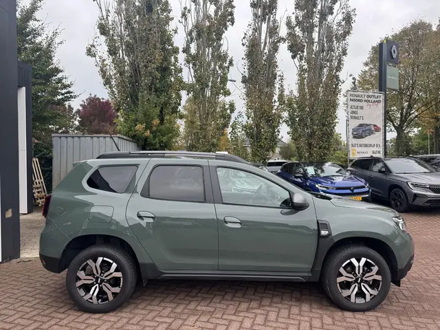 Dacia Duster 1.3 TCe 150PK EDC Journey 2024 Benzine 4