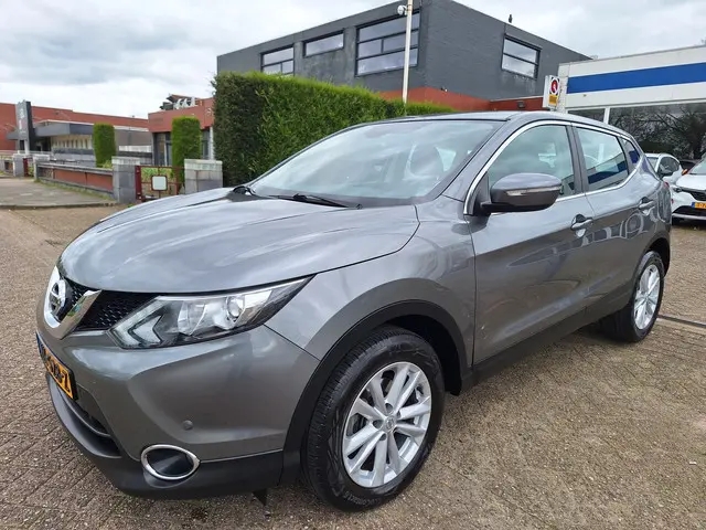 Nissan QASHQAI 1.2 Acenta 2017 Benzine 2