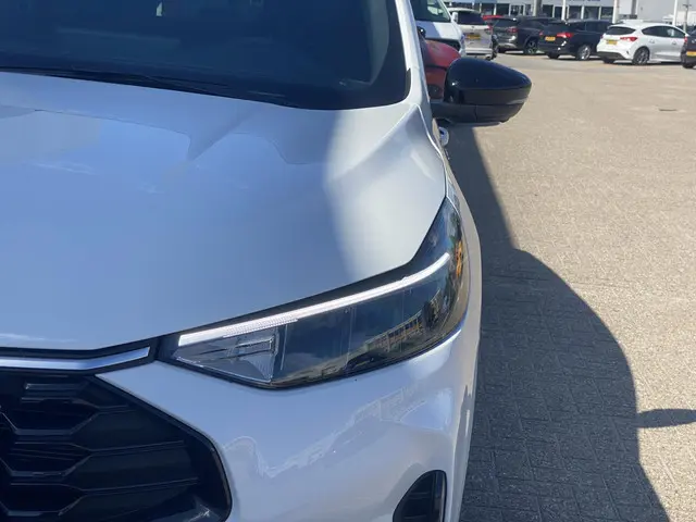 Ford Kuga 2.5 PHEV ST-Line X 2026 Hybride Benzine 5