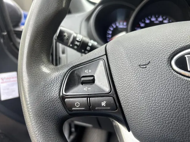 Kia Rio 1.2 CVVT Plus Pack 2012 Benzine 18