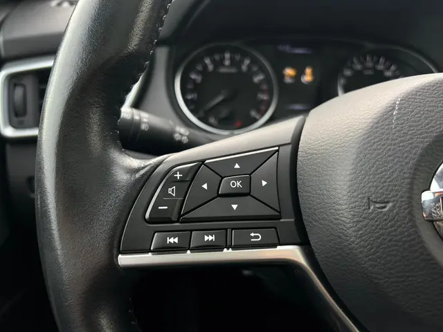 Nissan QASHQAI 1.2 N-Connecta 2018 Benzine 18