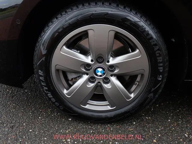 BMW 1 Serie 118i 2021 Benzine 24