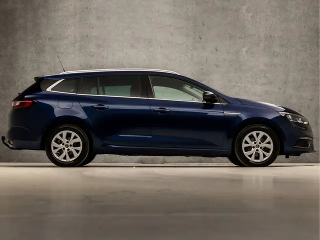 Renault Mégane Estate 1.3 TCe Limited Sport 2019 Benzine 4