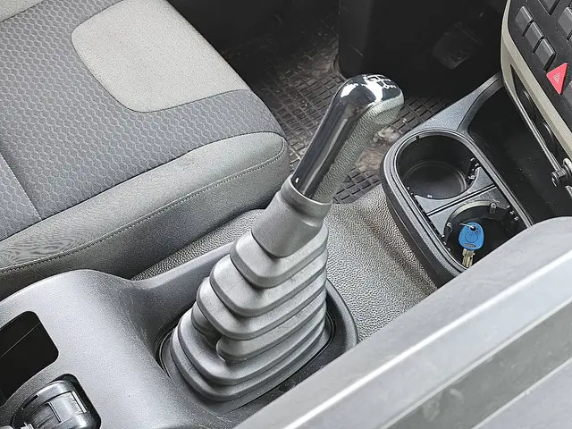 MAN TGM 18.250 2022 Diesel 12