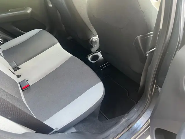 Toyota Aygo 1.0 VVT-i x-play 2017 Benzine 17