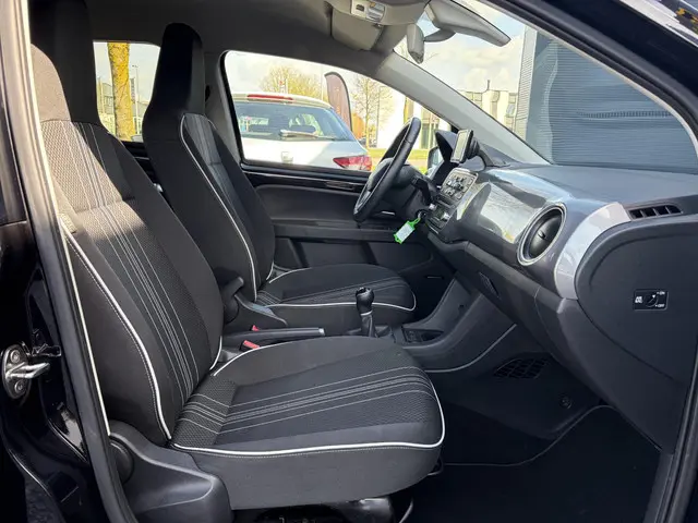 SEAT Mii 1.0 Sport Connect 2016 Benzine 9