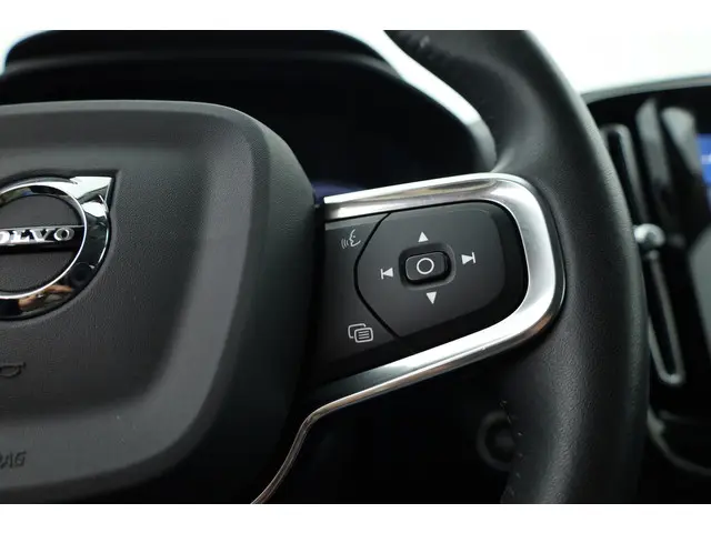 Volvo XC40 T5 Recharge R-Design 2021 Hybride Benzine 14