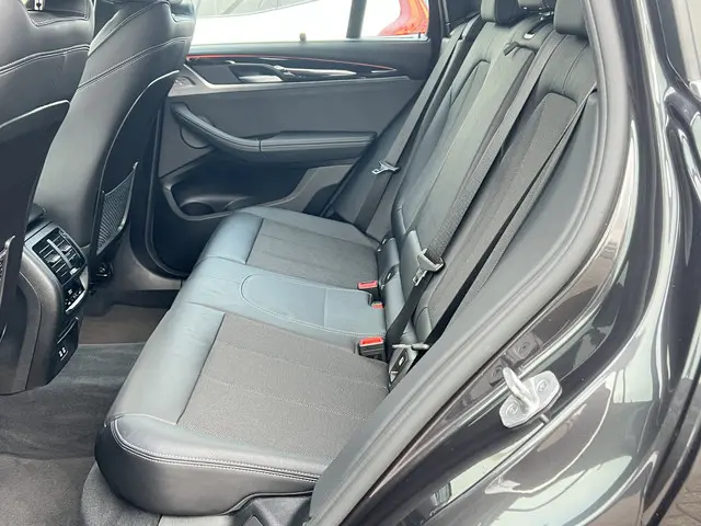 BMW X3 xDrive30e X-Line 2021 Hybride Benzine 12