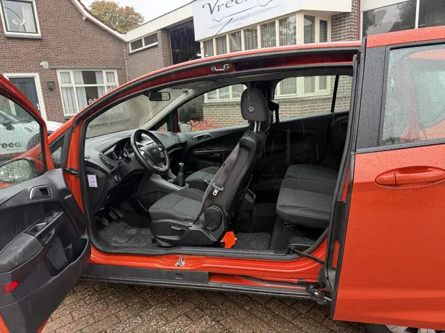 Ford B-MAX 1.0 EcoBoost Style 2014 Benzine 3