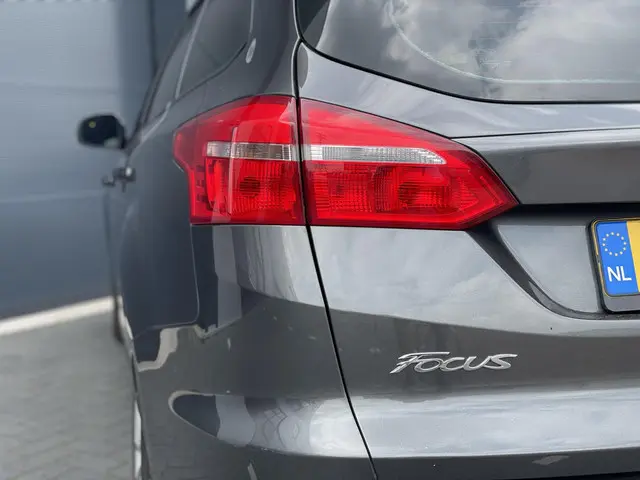 Ford Focus Wagon 1.0 Trend Edition 2015 Benzine 7