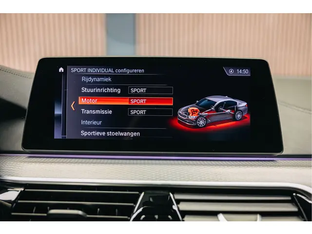 BMW 5 Serie 540i High Executive Edition 2019 Benzine 34