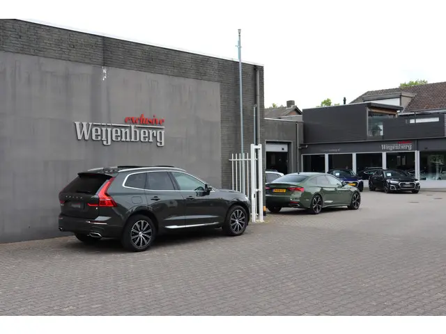 Volvo XC60 2.0 T8 AWD Inscription 2020 Hybride Benzine 23