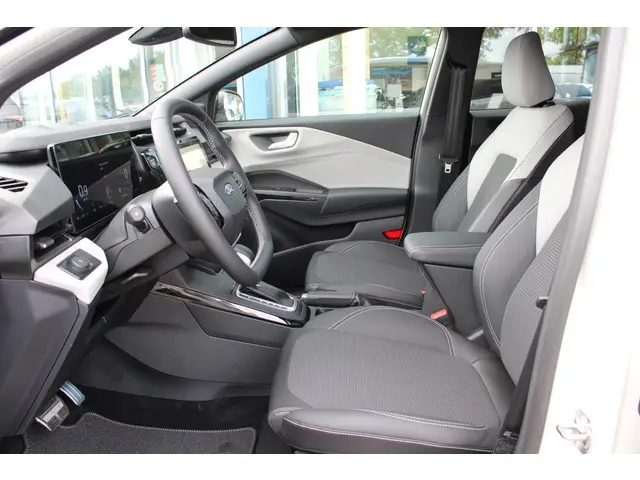 Ford Puma 1.0 EcoBoost Hybrid Sound Edition 2025 Benzine 9