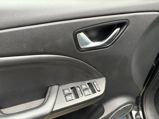 Seres 3 52kWh 2022 Elektrisch 13