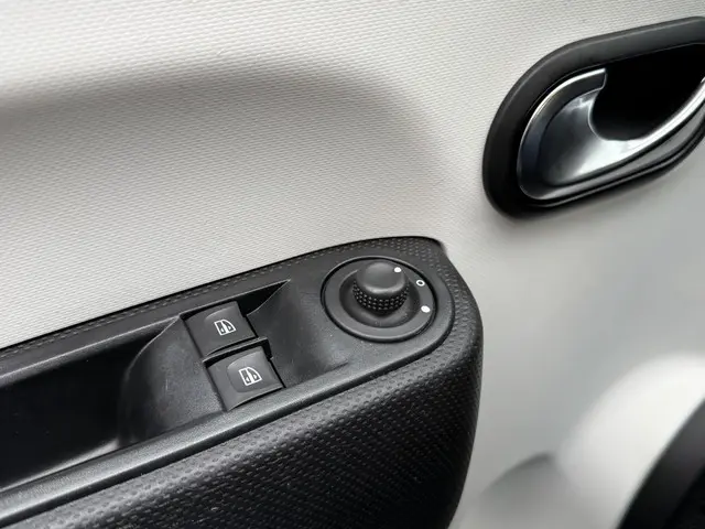 Renault Twingo 1.0 SCe Collection 2018 Benzine 13