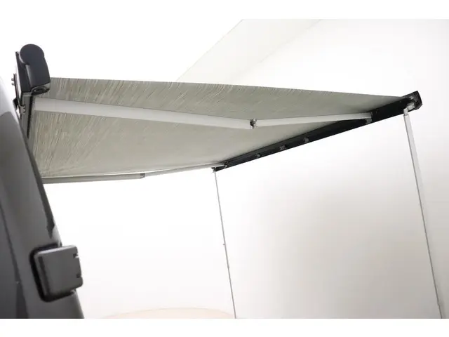 Opel Vivaro E-fixxter xxl 136pk 2022 Elektrisch 21