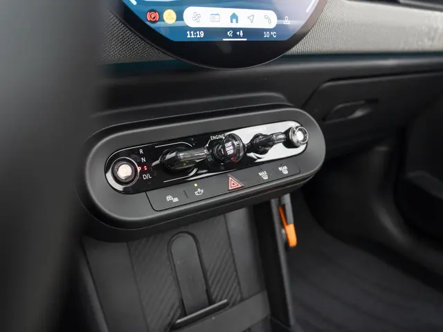 MINI 5-Deurs Cooper C 2026 Benzine 34