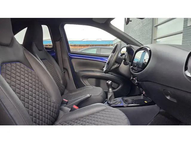 Toyota Aygo X 1.0 VVT-i MT Premium 2022 Benzine 20