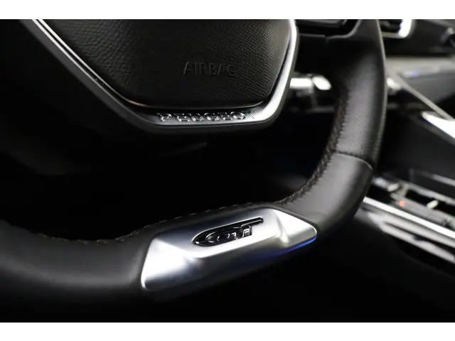 Peugeot 3008 1.2 Hybrid 136 GT 2024 Hybride Benzine 33