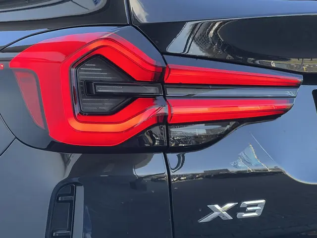 BMW X3 xDrive30e 2024 Hybride Benzine 20