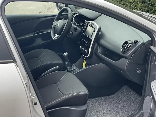 Renault Clio 0.9 TCe Eco2 Expression 2016 Benzine 14