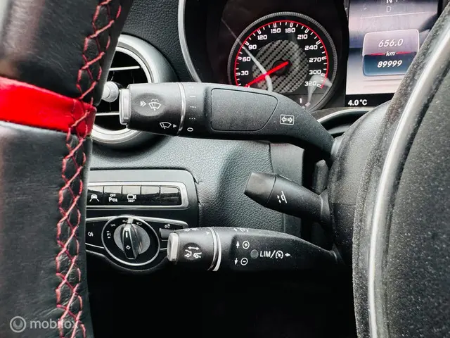 Mercedes-Benz C-Klasse AMG 63 S Edition 1 2015 Benzine 35