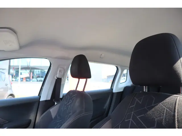 Peugeot 2008 1.2 VTi Blue Lease 2014 Benzine 9