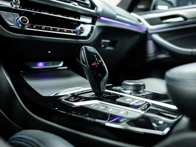 BMW X3 xDrive30e High Executive 2021 Hybride Benzine 33