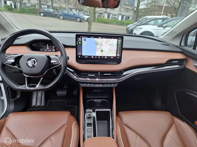 Škoda Enyaq iV 60 / Panoramadak / Trekhaak / 2021 Elektrisch 14