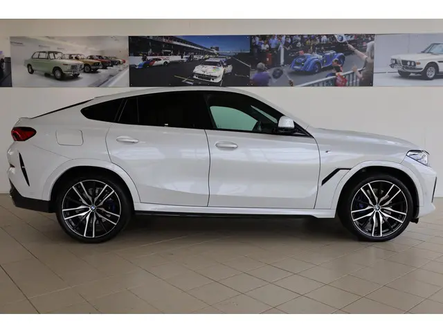 BMW X6 xDrive40i 2020 Benzine 3