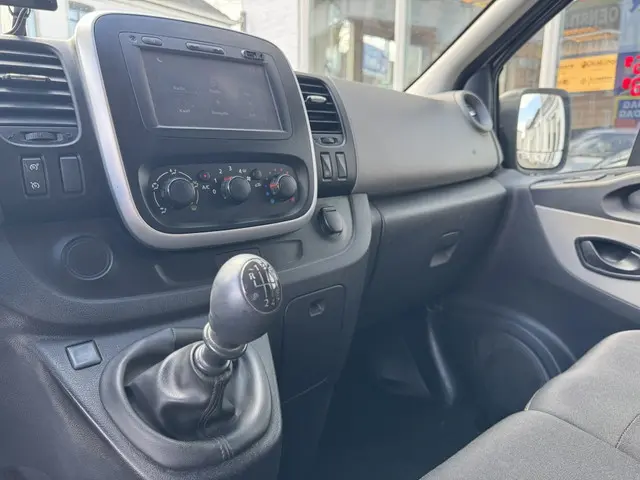 Renault Trafic 1.6 dCi T29 L2H1 Comfort 2016 Diesel 16
