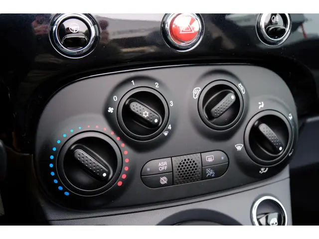 Fiat 500C 1.0 TwinAir Pop Airco|LMV|Cruise 2017 Benzine 11