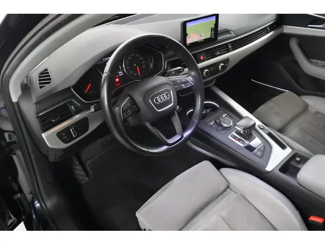 Audi A4 Avant 2.0 TFSi ultra Automaat 2016 Benzine 16