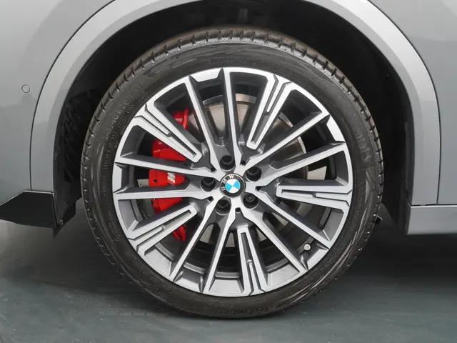 BMW X2 M35i xDrive 2024 Benzine 29