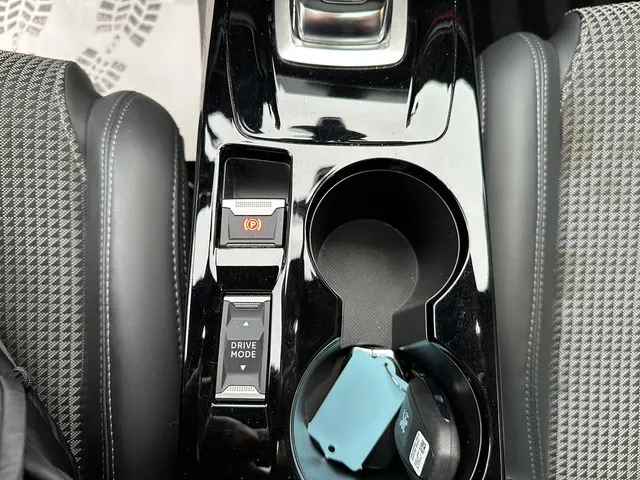 Peugeot 208 1.2 PureTech GT-Line 2020 Benzine 36