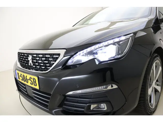 Peugeot 308 SW 1.2 PureTech GT 2021 Benzine 20