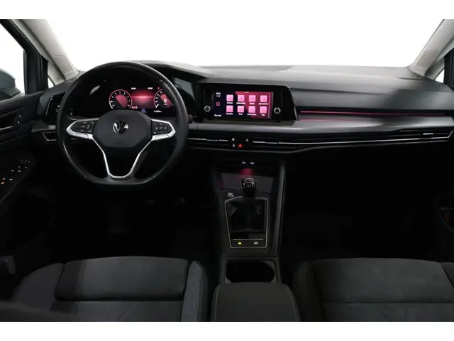 Volkswagen Golf 1.5 TSI Style 2021 Benzine 3