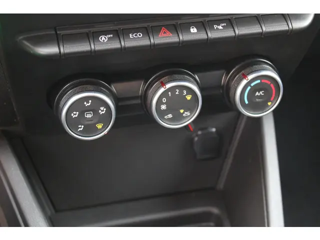Dacia Duster TCe 100 Bi-Fuel Comfort 2021 Benzine 16