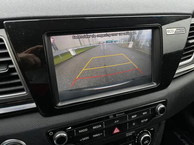 Kia e-Niro ExecutiveLine 64 kWh 2020 Elektrisch 22