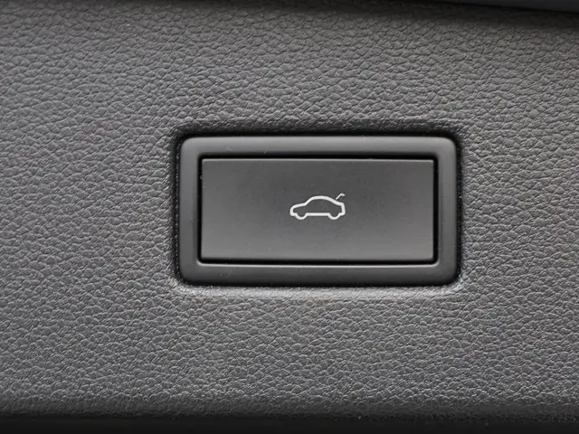 Volkswagen Tiguan R 2022 Benzine 19