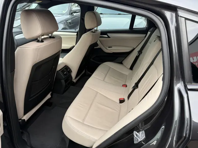 BMW X4 M40i M-SPORT 360pk BOM VOL 2017 Benzine 7