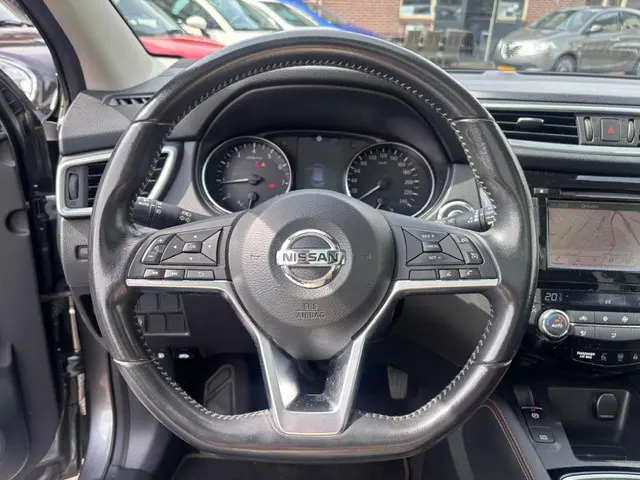 Nissan QASHQAI 1.3 DIG-T N-Motion 2019 Benzine 2