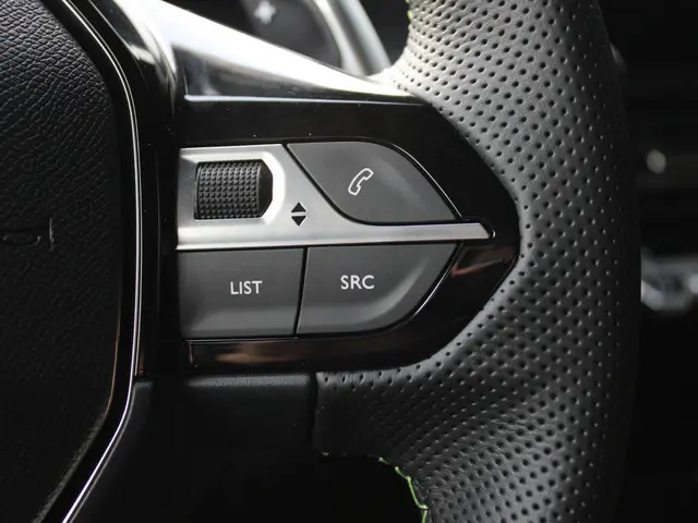 Peugeot 2008 1.2 Hybrid 145 GT 2026 Hybride Benzine 26