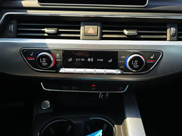 Audi A4 Avant 35 TFSI Pro Line 2019 Hybride Benzine 18