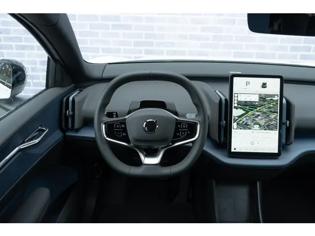 Volvo EX30 Extended Range Plus 69 kWh 2024 Elektrisch 3