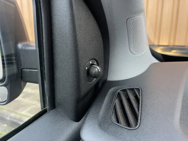 Fiat Doblò 1.3 MJ L1 2016 Diesel 23